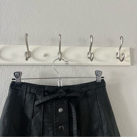 Free People Black Faux Leather Panel Mini Skirt - Picture 3 of 8